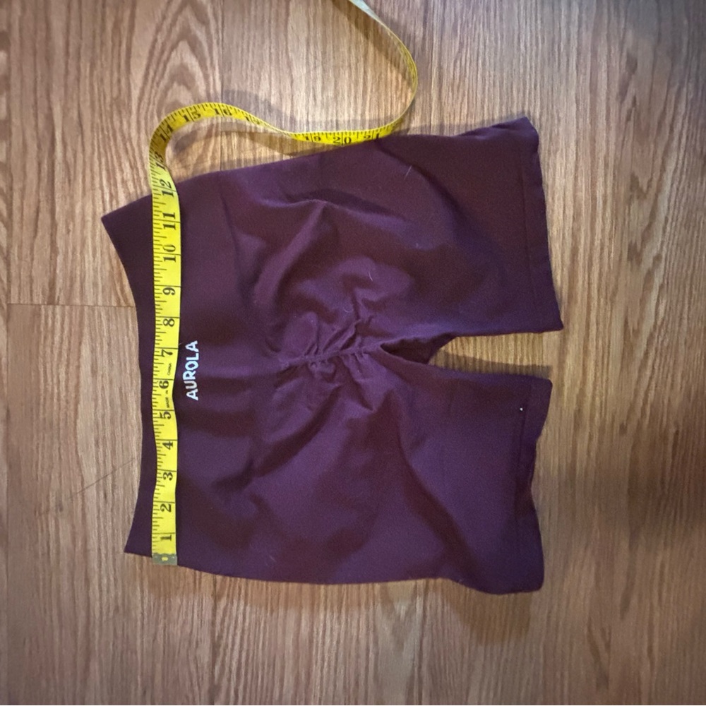 Arola Women's Performance Athletic Shorts - Maroon butt scrunch